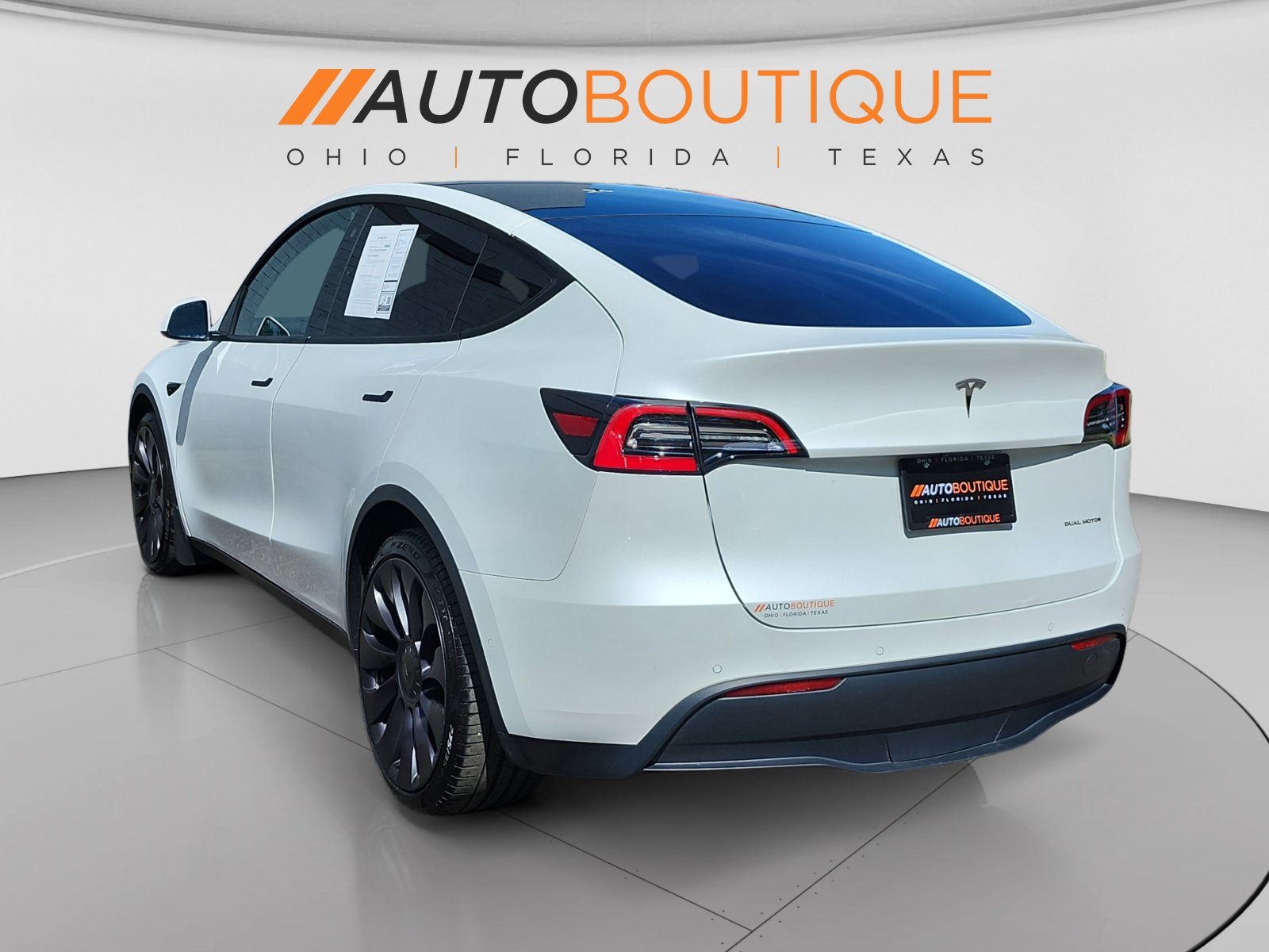 Used 2021 Tesla Model Y Long Range AWD/4WD image 3
