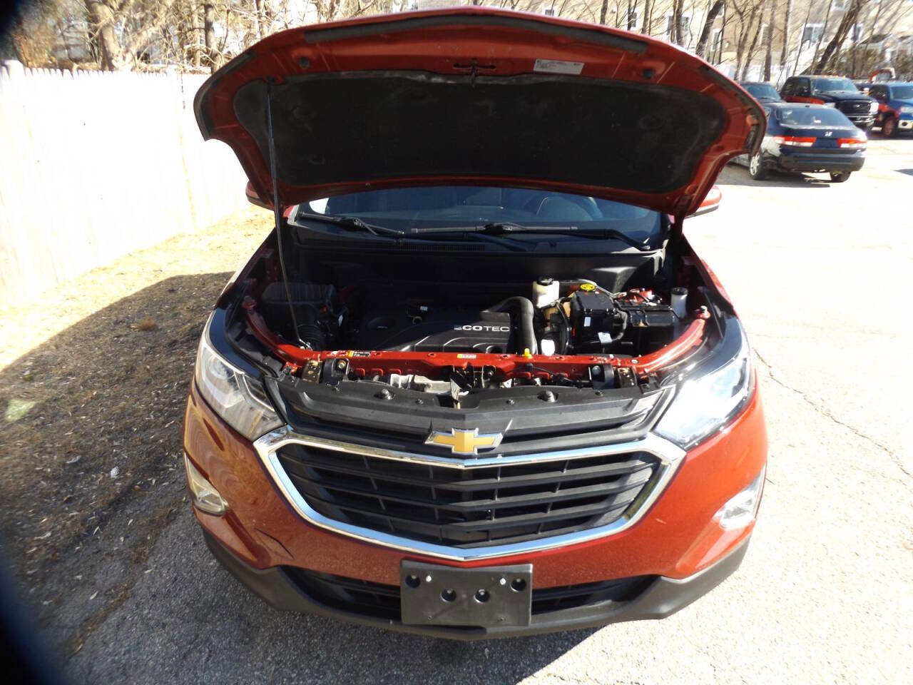 Used 2018 Chevrolet Equinox LT image 11
