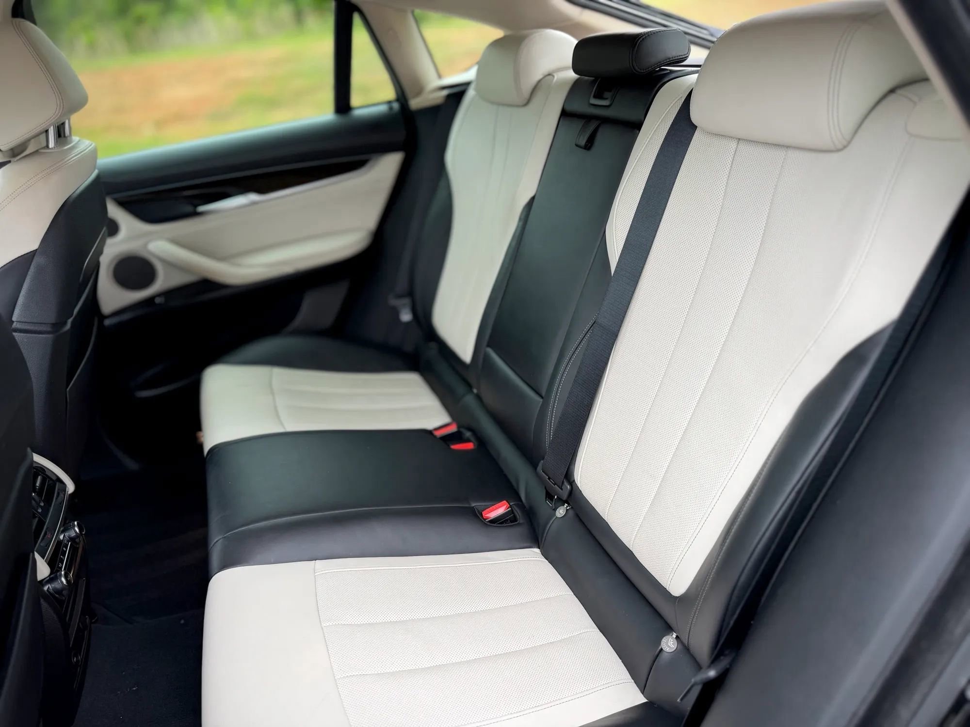 Used 2016 BMW X6 sDrive35i RWD image 17