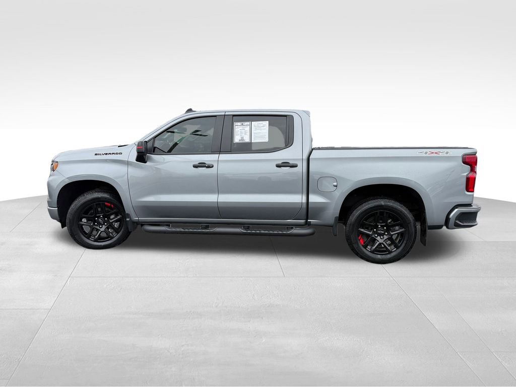 Used 2023 Chevrolet Silverado 1500 RST w/ Redline Edition image 4