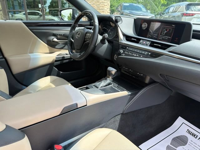 Used 2019 Lexus ES 350 w/ Premium Package FWD image 35