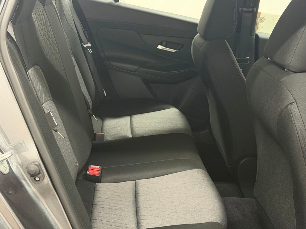 Used 2026 Nissan Sentra SV w/ Floor Mat Package FWD image 9