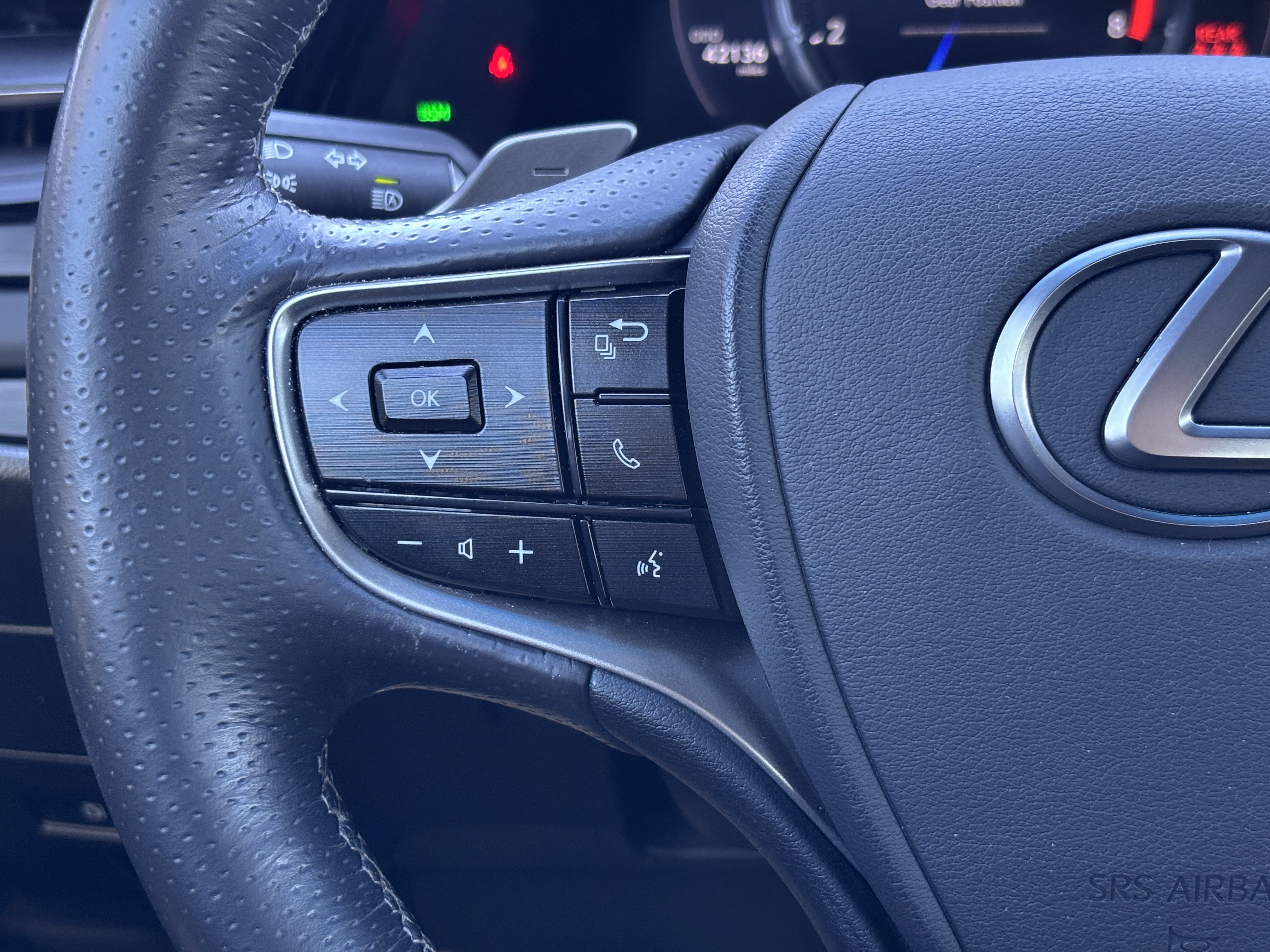 Certified 2024 Lexus ES 350 F Sport w/ Accessory Package (Z2) FWD image 20