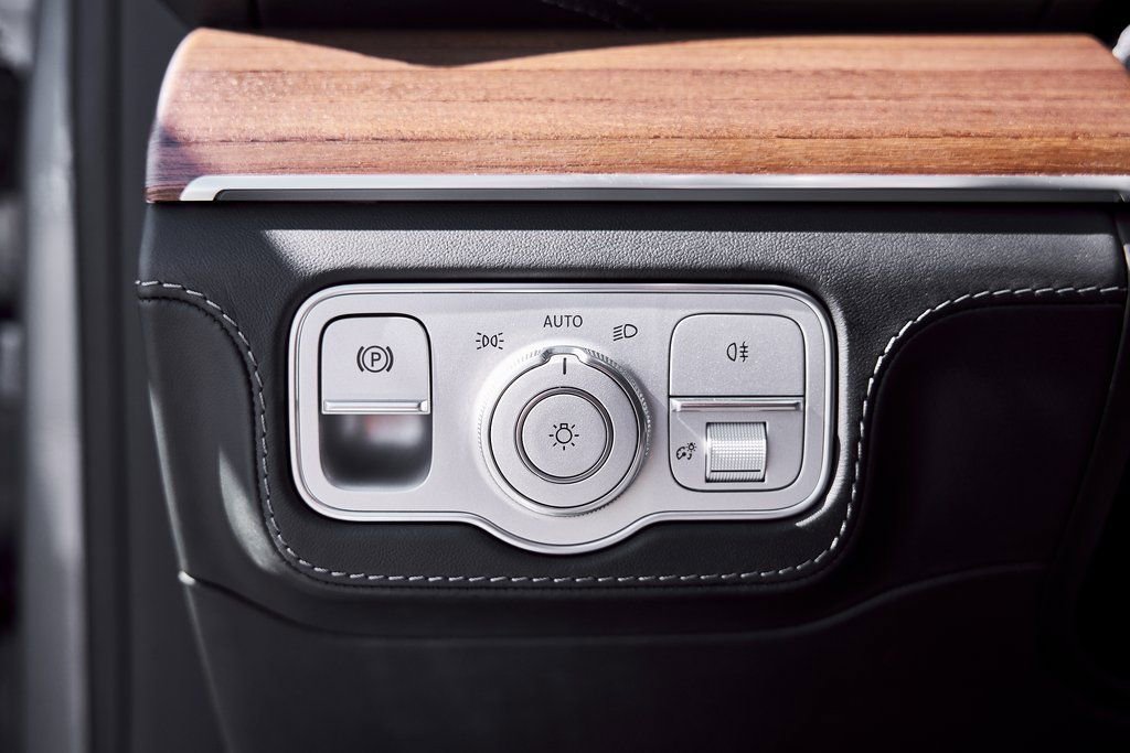 Used 2025 Mercedes-Benz Maybach GLS 600 4MATIC image 64