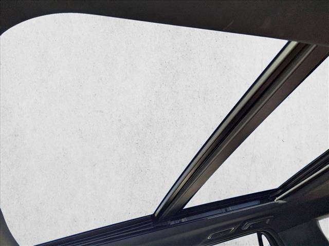 Certified 2023 Ford Expedition Limited image 15