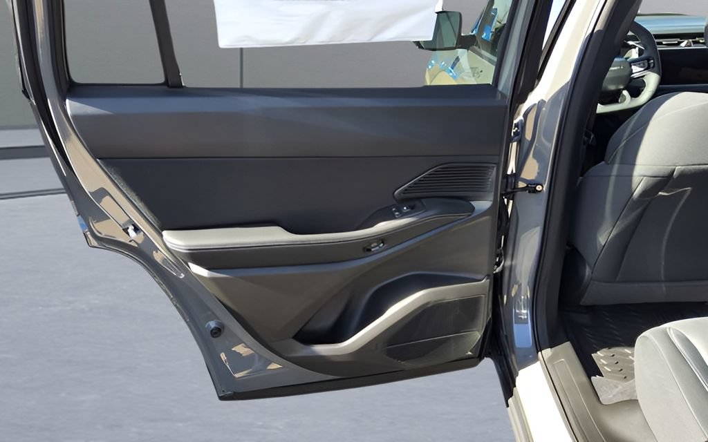 New 2026 Jeep Cherokee Laredo AWD/4WD image 30