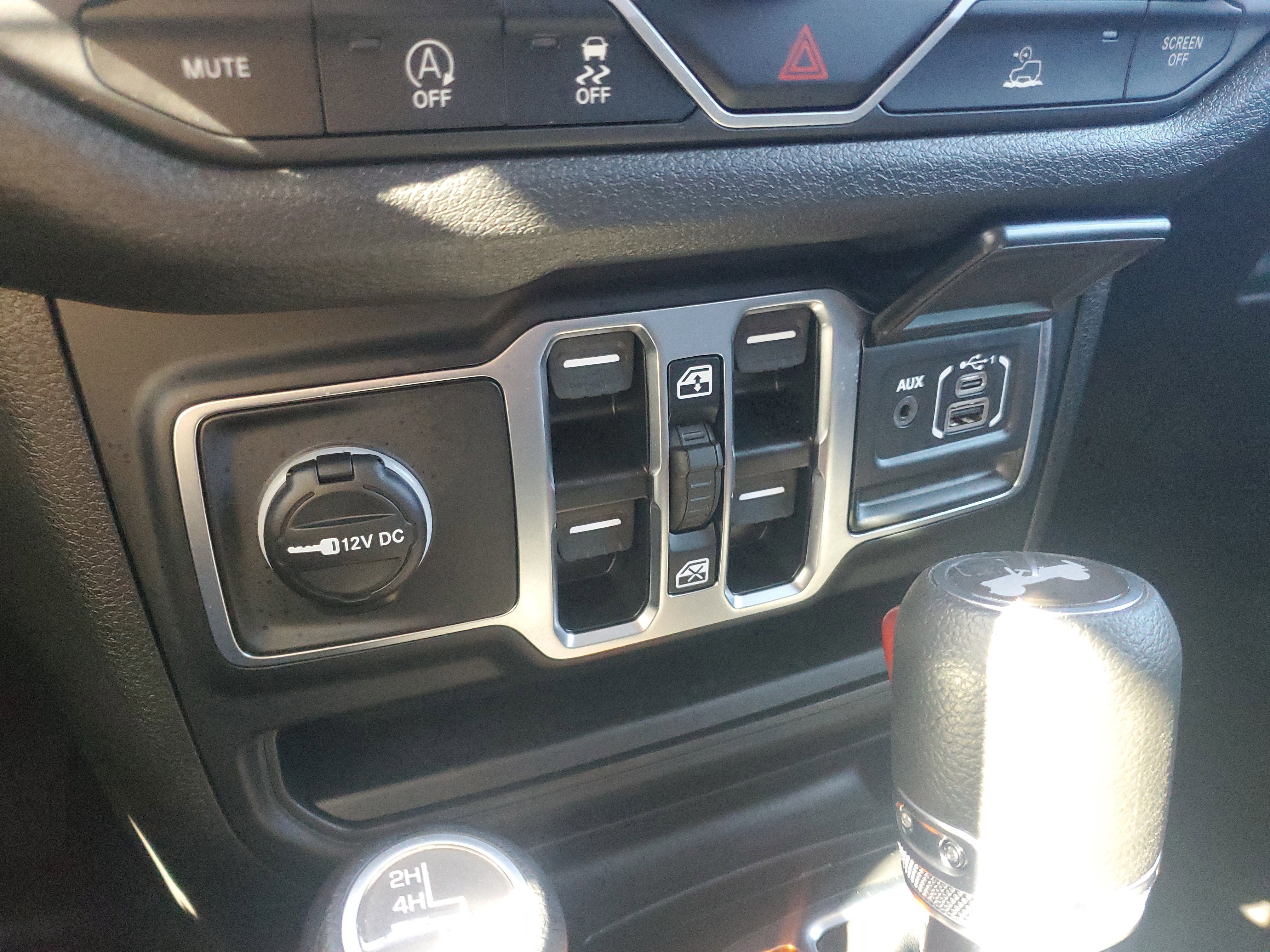 New 2026 Jeep Wrangler Unlimited Sport AWD/4WD image 18