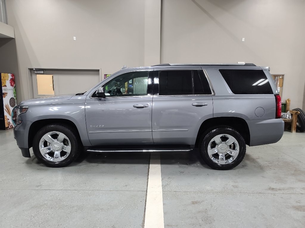 Used 2018 Chevrolet Tahoe Premier AWD/4WD image 1