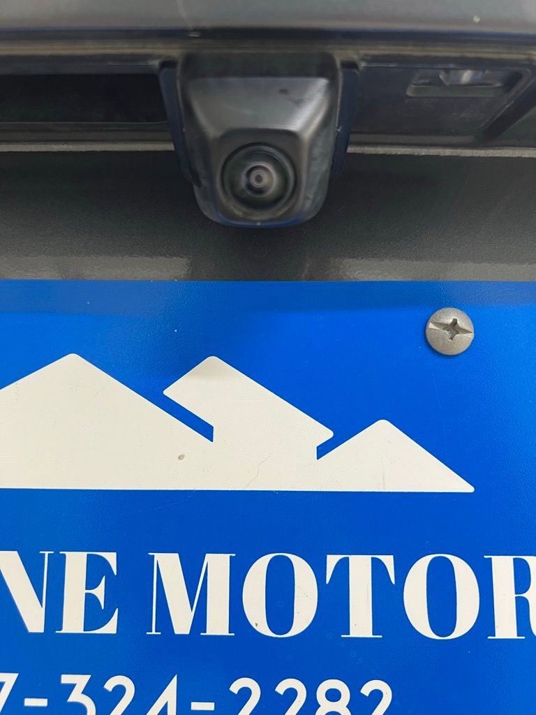 Used 2024 Ford Escape Platinum image 32