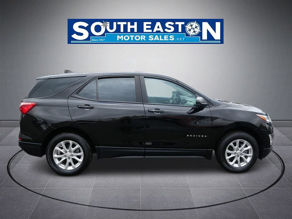 Used 2021 Chevrolet Equinox LS AWD/4WD image 8