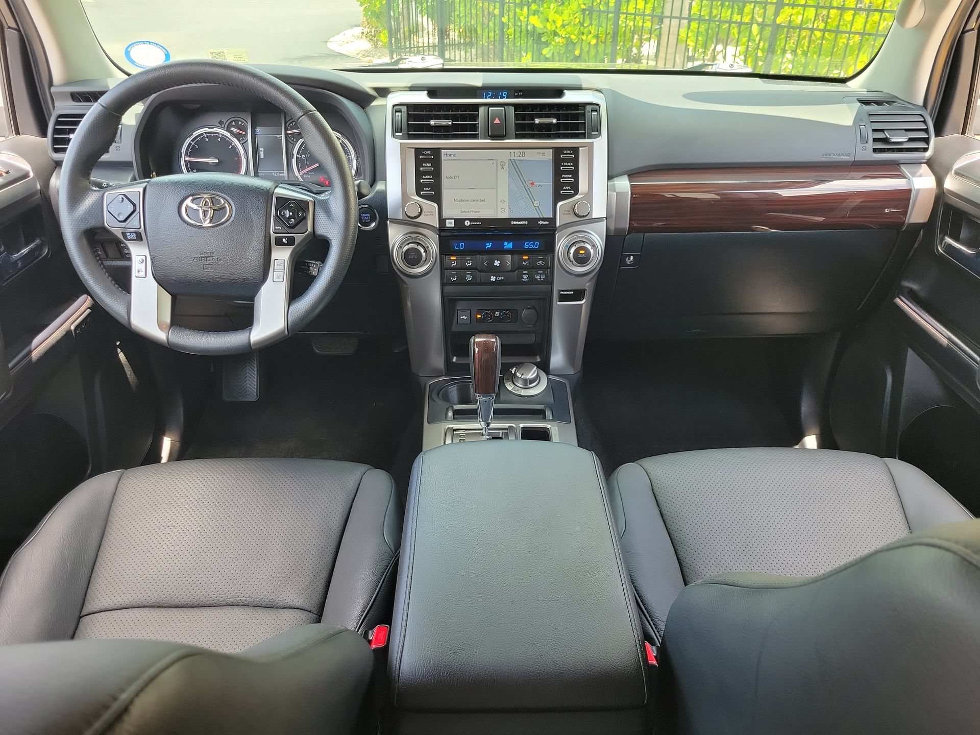 Used 2022 Toyota 4Runner Limited AWD/4WD image 14