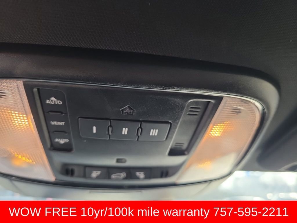 Used 2024 Dodge Durango GT image 17