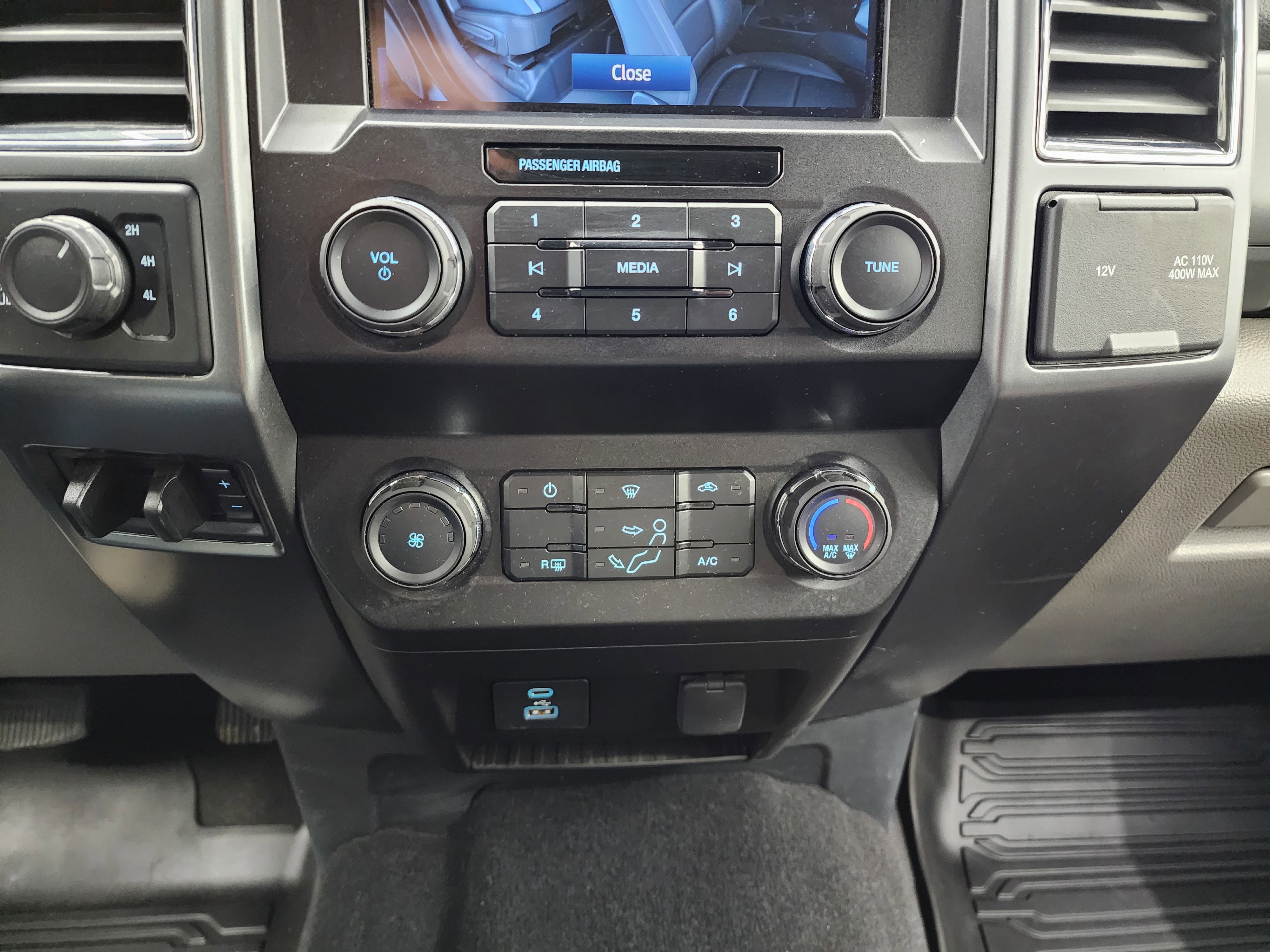 Used 2022 Ford F350 XLT w/ XLT Value Package image 15