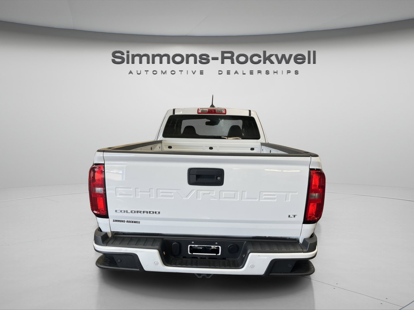 Used 2022 Chevrolet Colorado LT w/ Fleet Safety Package RWD image 3