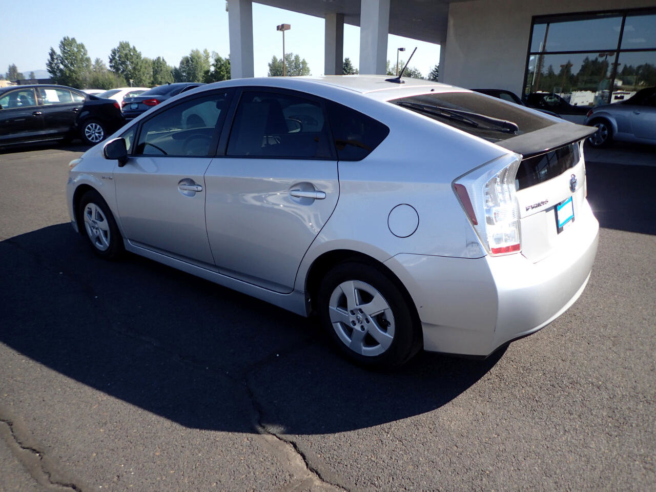 Used 2010 Toyota Prius Three FWD image 3