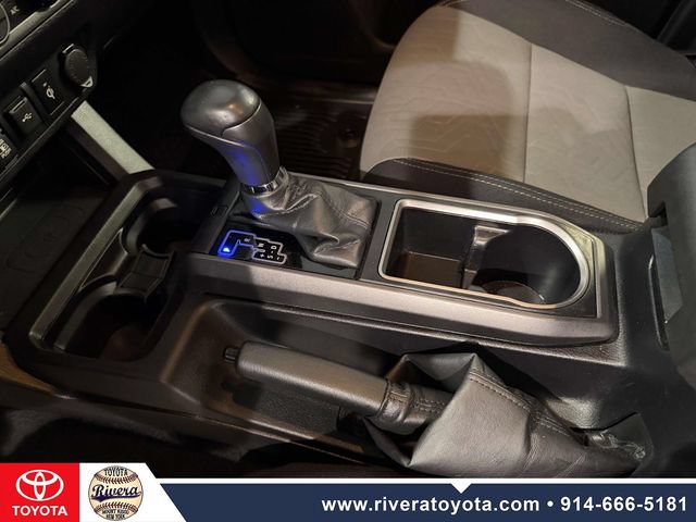 Used 2021 Toyota Tacoma TRD Off-Road AWD/4WD image 19