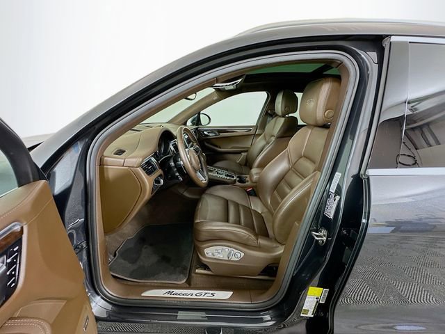 Used 2018 Porsche Macan GTS image 22