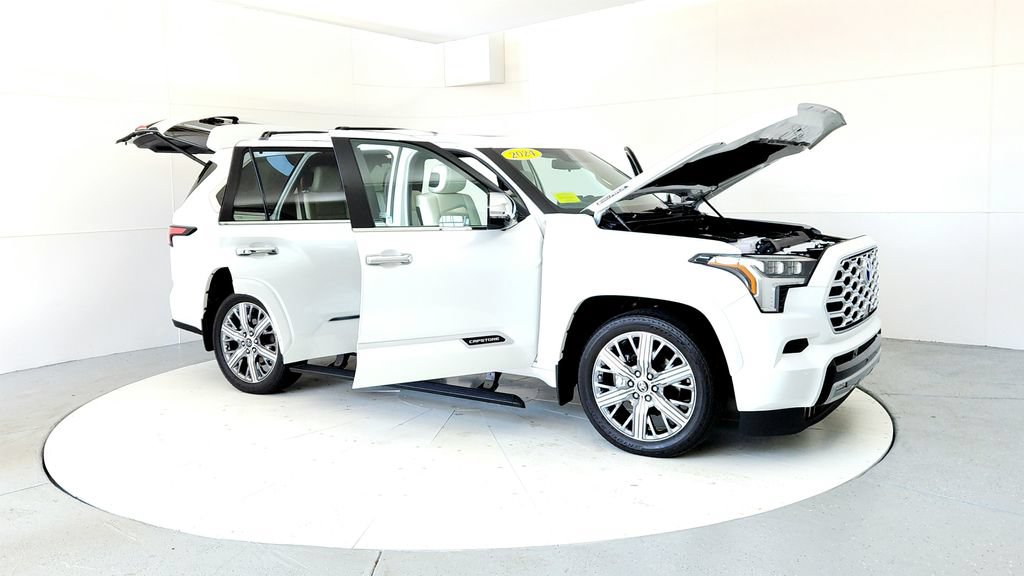 Used 2024 Toyota Sequoia Capstone AWD/4WD image 12