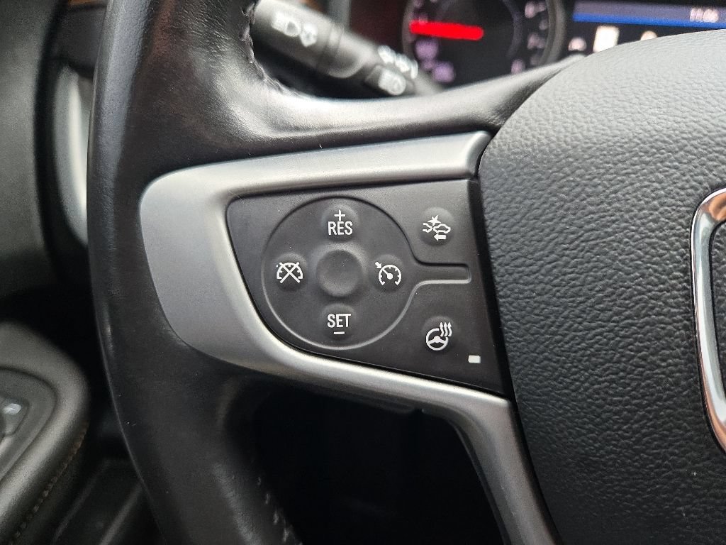 Used 2020 GMC Terrain SLT w/ Preferred Package AWD/4WD image 19