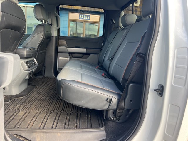 Used 2025 Ford F150 Lariat w/ Equipment Group 501A Mid AWD/4WD image 9