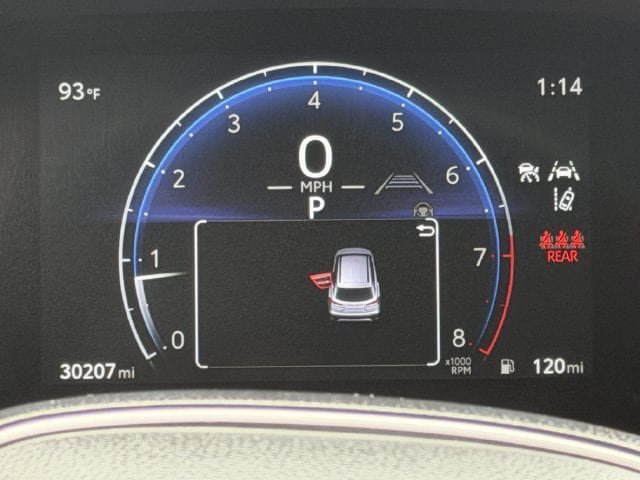 Used 2024 Toyota Corolla Cross XLE w/ Convenience Package FWD image 15