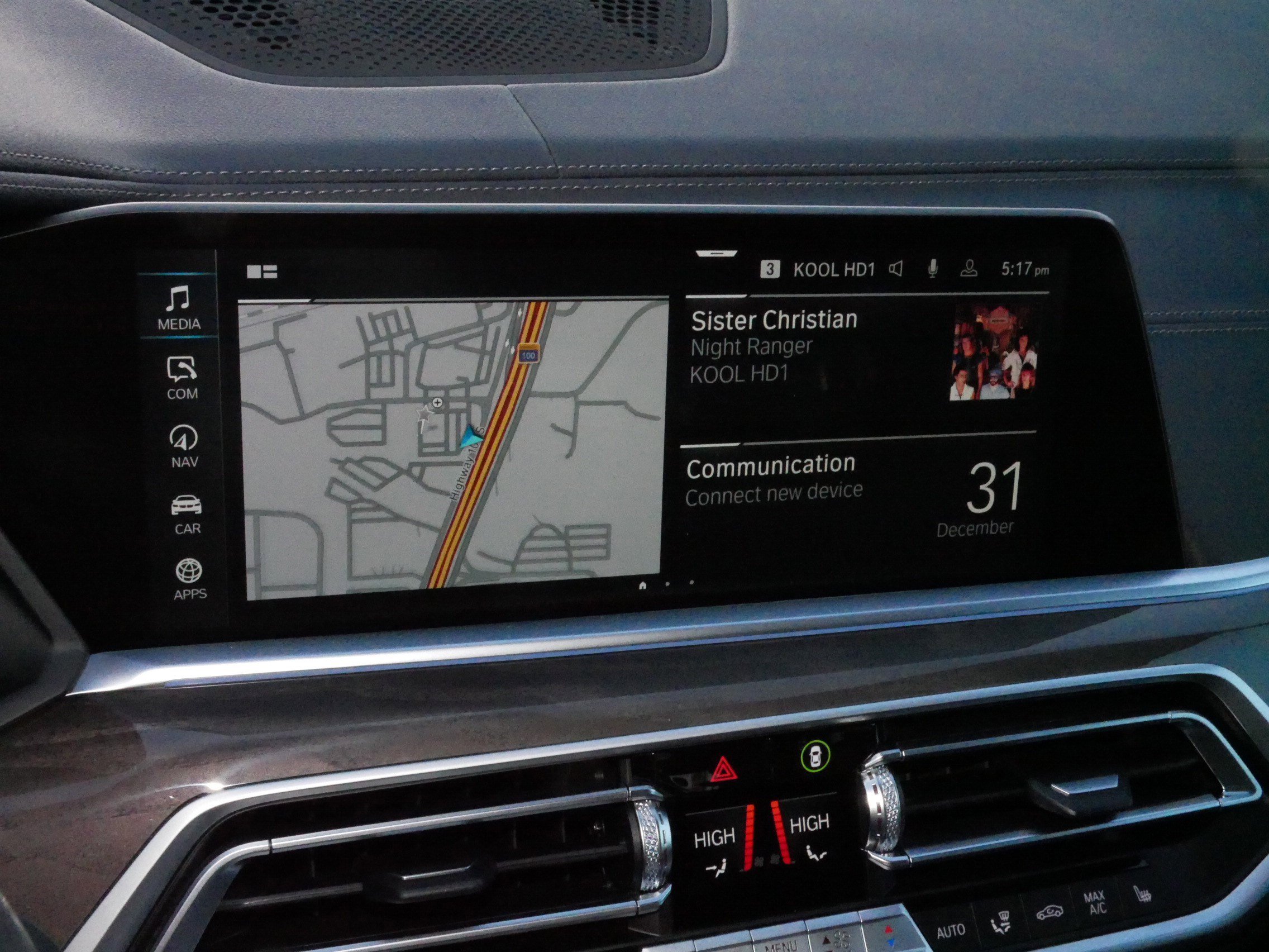 Used 2023 BMW X5 xDrive45e w/ M Sport Package image 22