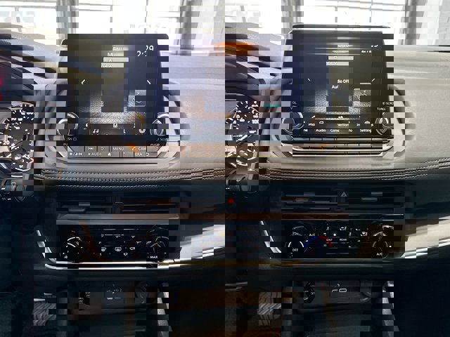 Certified 2025 Nissan Rogue S image 13