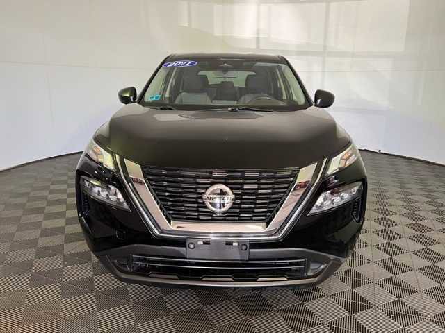 Certified 2021 Nissan Rogue S image 2