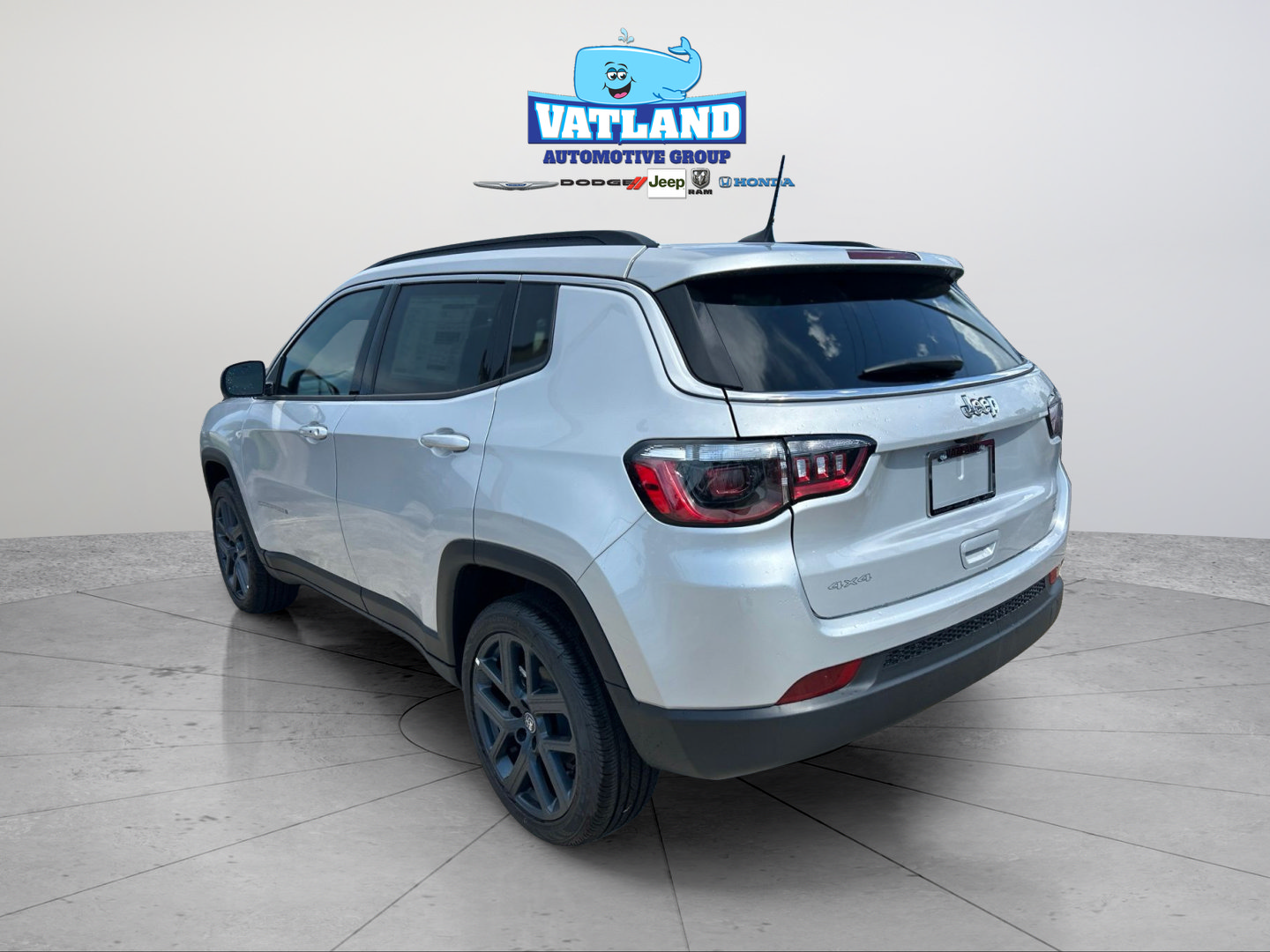 New 2026 Jeep Compass Latitude AWD/4WD image 3
