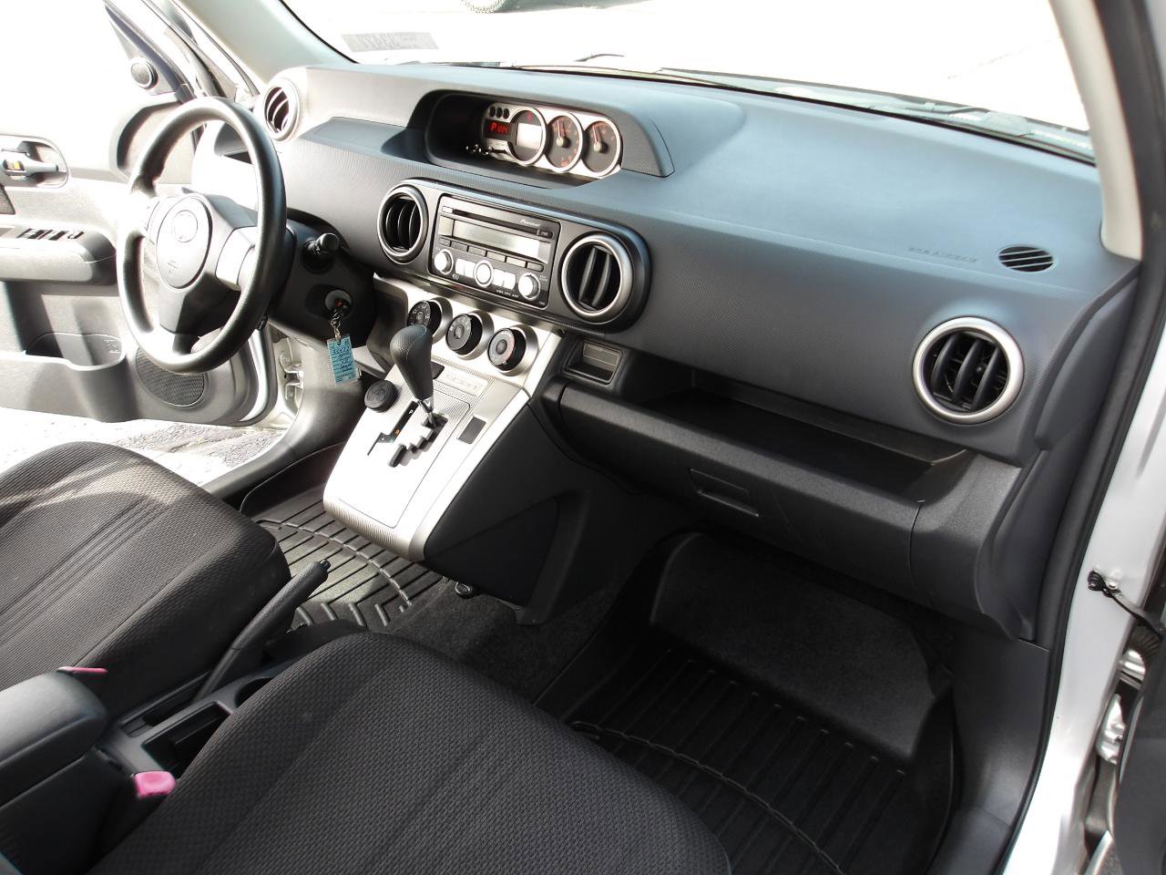 Used 2009 Scion xB image 13