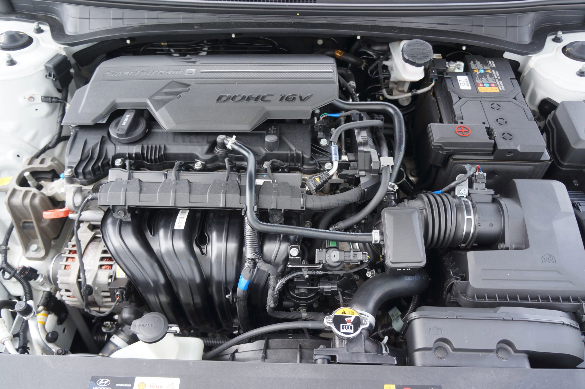 Used 2024 Hyundai Elantra SE image 22