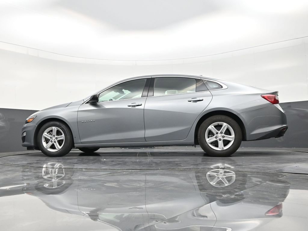Used 2023 Chevrolet Malibu LS FWD image 21