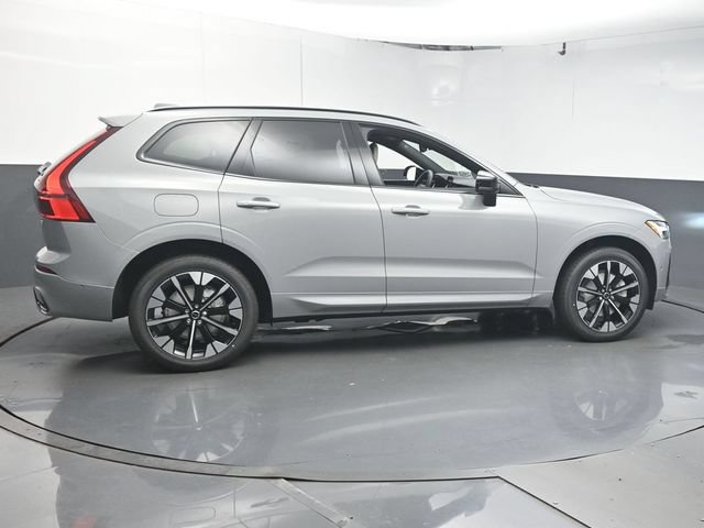New 2026 Volvo XC60 B5 Plus w/ Protection Package Premier AWD/4WD image 8