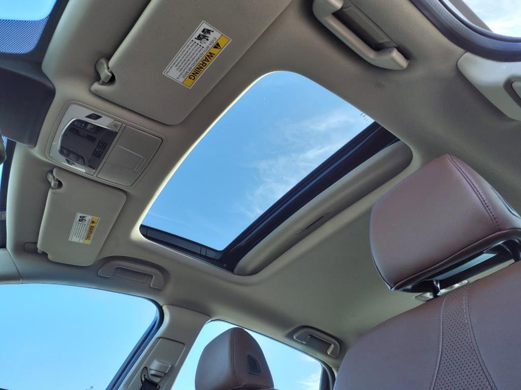 Used 2023 Acura TLX w/ Technology Package image 15