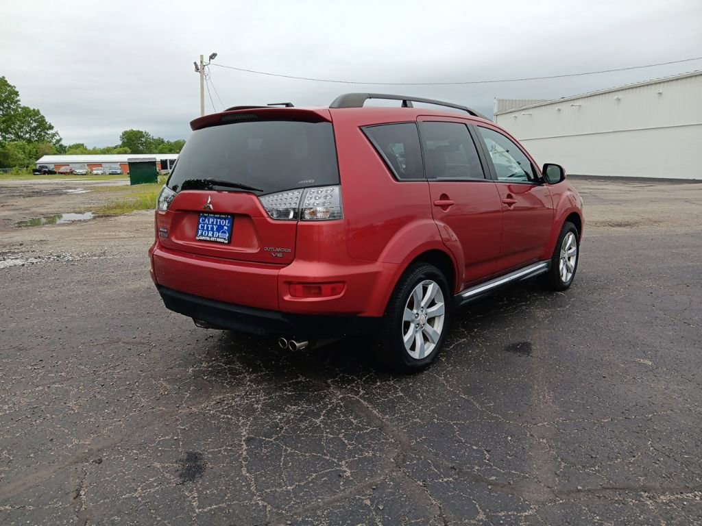 Used 2010 Mitsubishi Outlander XLS AWD/4WD image 5