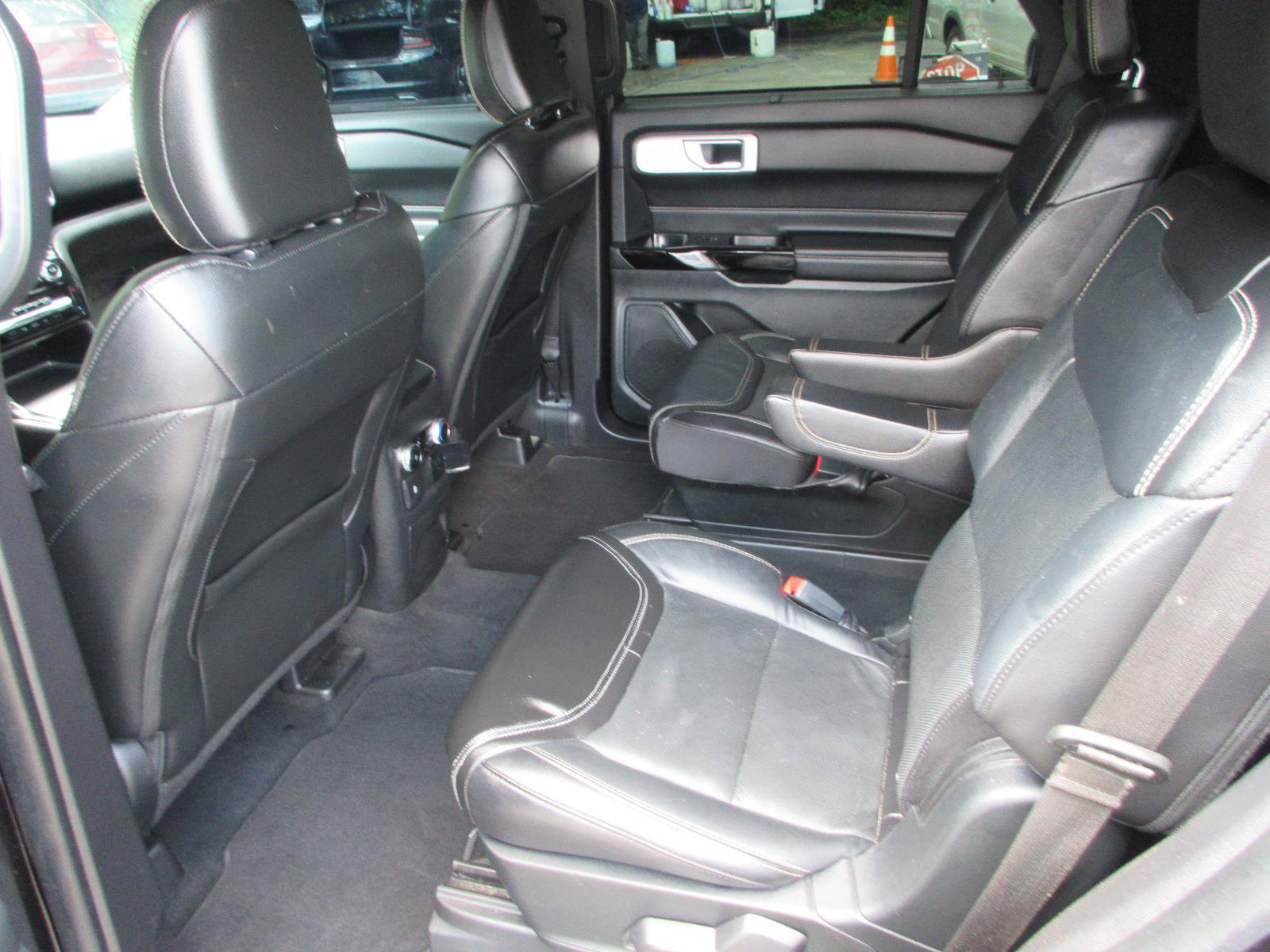 Used 2022 Ford Explorer ST w/ Equipment Group 401A AWD/4WD image 12