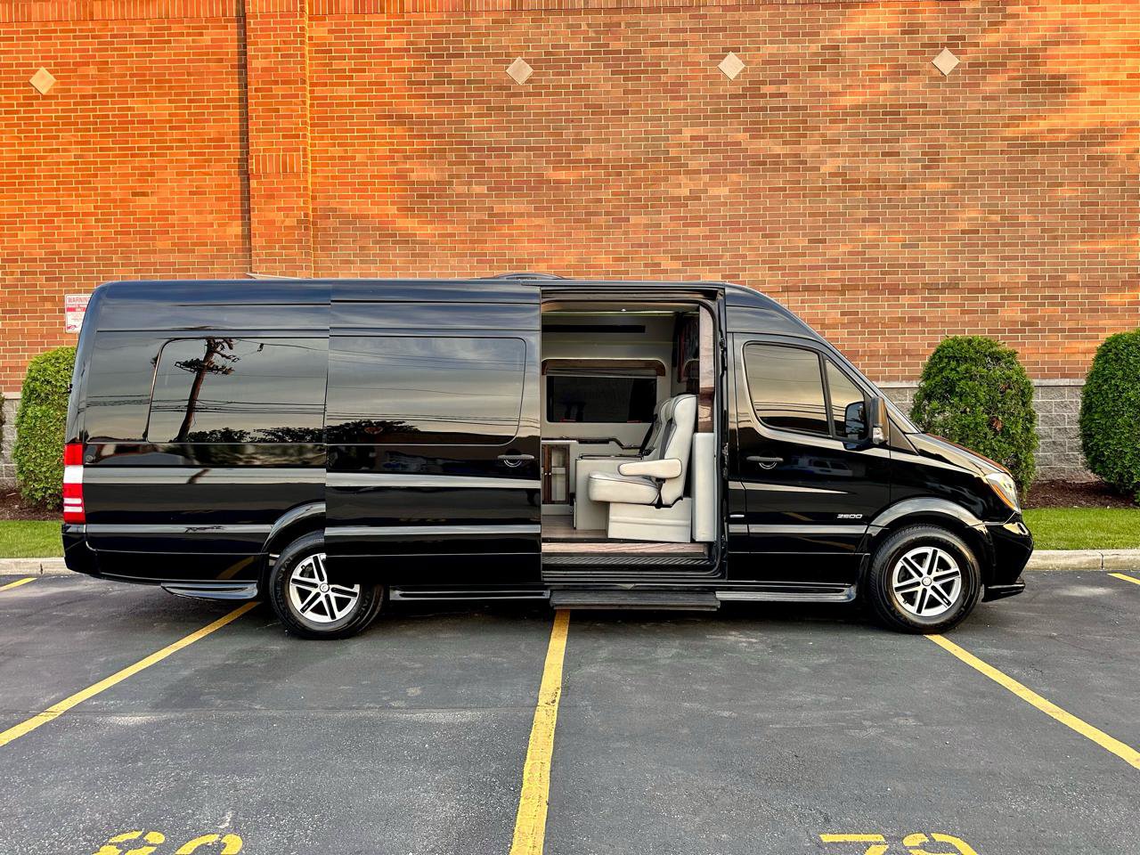 Used 2015 Mercedes-Benz Sprinter 2500 w/ Active Safety Plus Package image 16