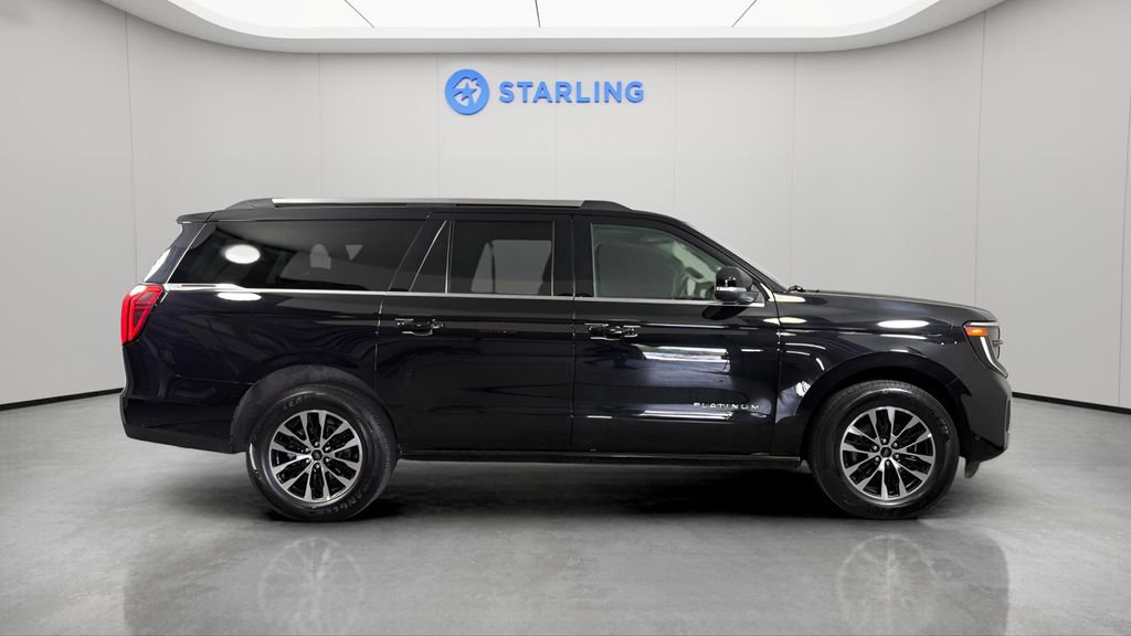 Used 2025 Ford Expedition Max Platinum AWD/4WD image 12