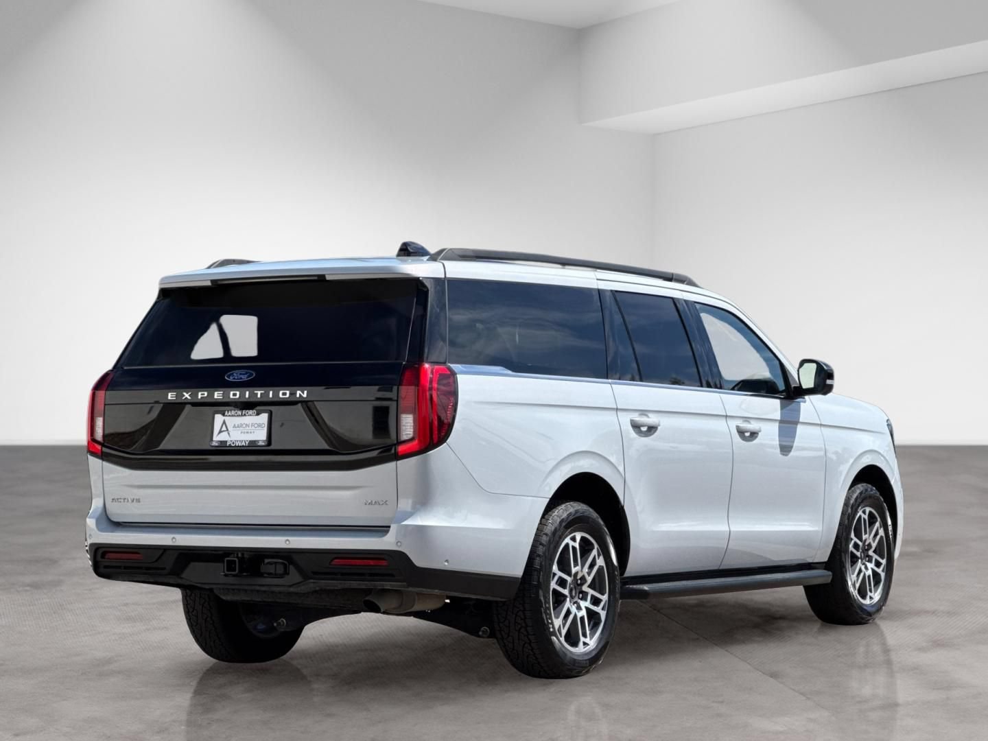 Used 2025 Ford Expedition Max Active AWD/4WD image 6