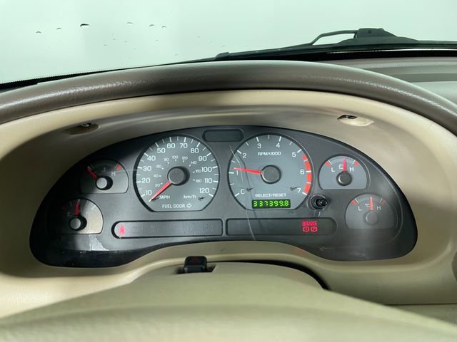 Used 2001 Ford Mustang Coupe image 5