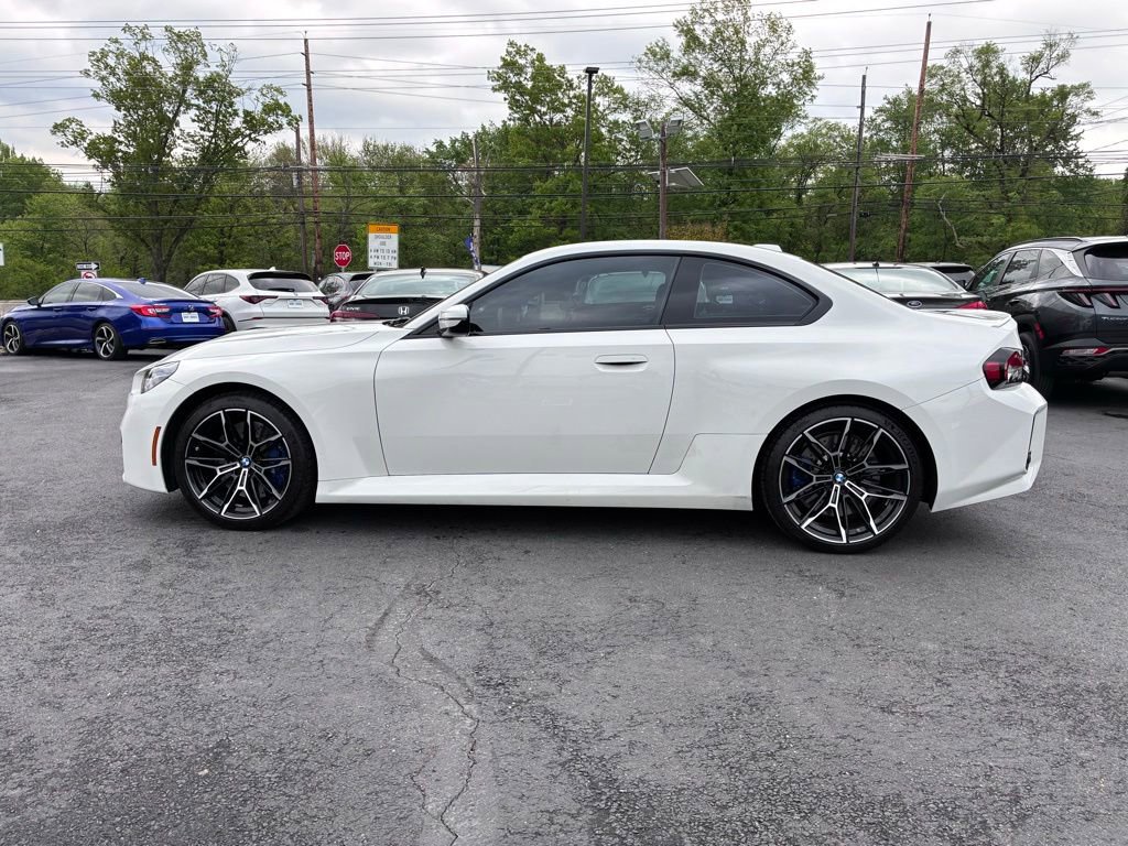 Used 2024 BMW M2 w/ Lighting Package RWD image 4