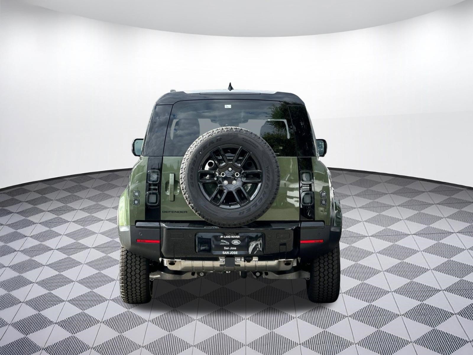 New 2026 Land Rover Defender 110 S AWD/4WD image 10