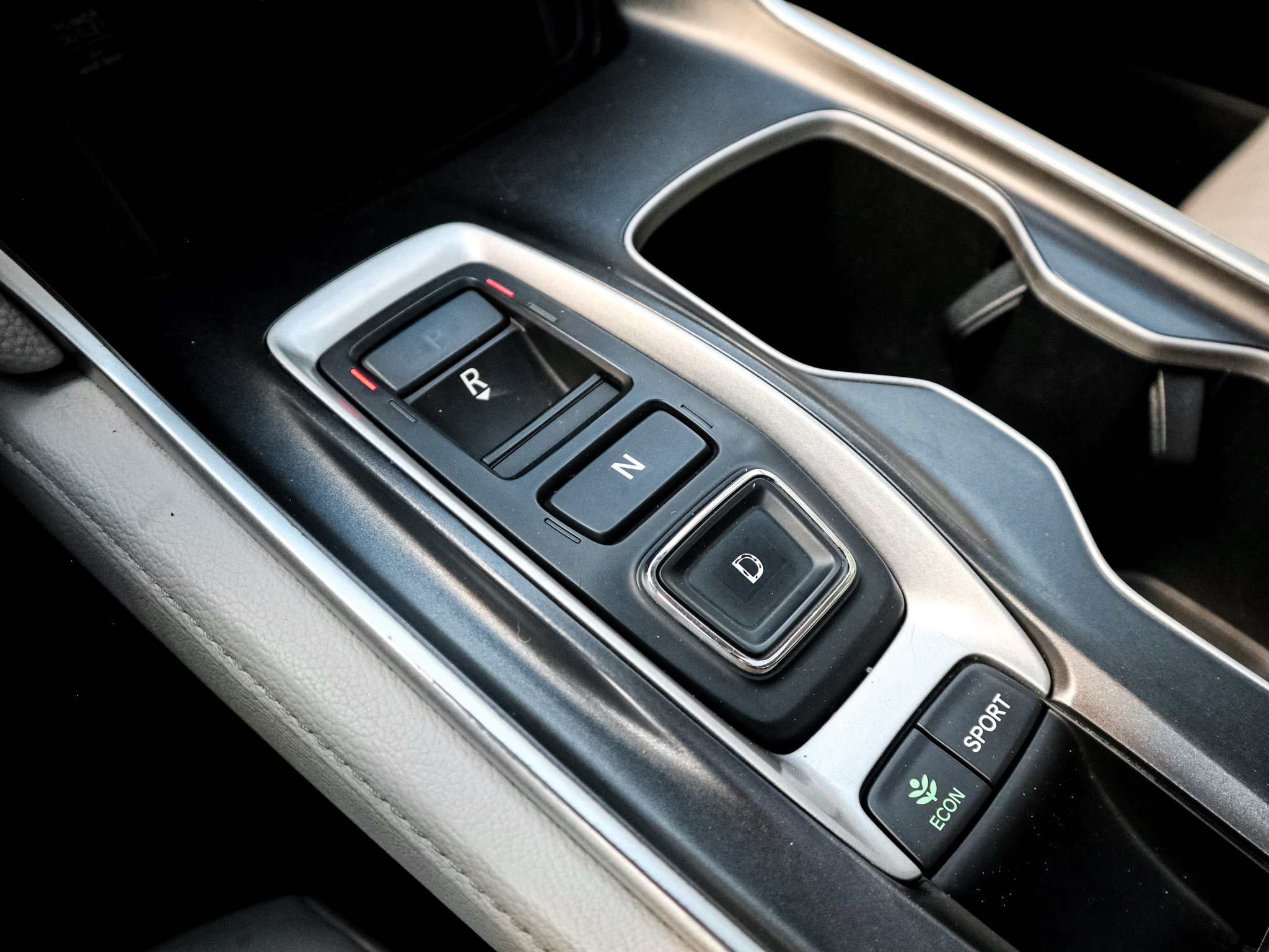 Used 2018 Honda Accord Touring image 26