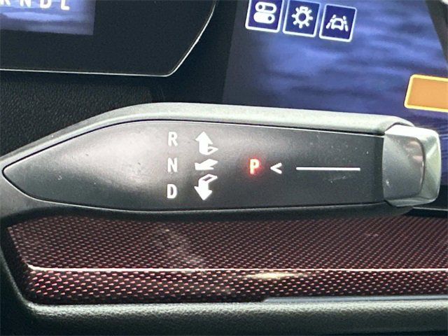 Used 2024 Chevrolet Traverse Z71 image 17