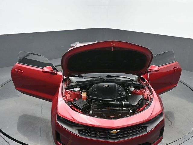 Used 2021 Chevrolet Camaro LT RWD image 58