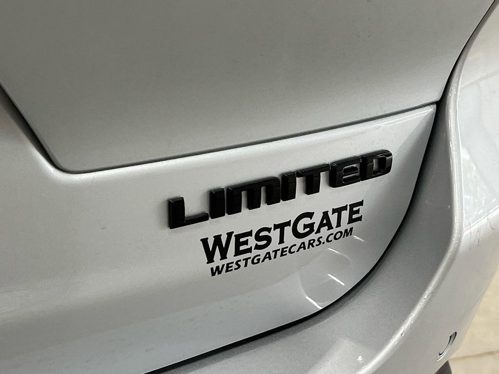 New 2025 Jeep Grand Cherokee L Limited w/ Black Appearance Package image 44