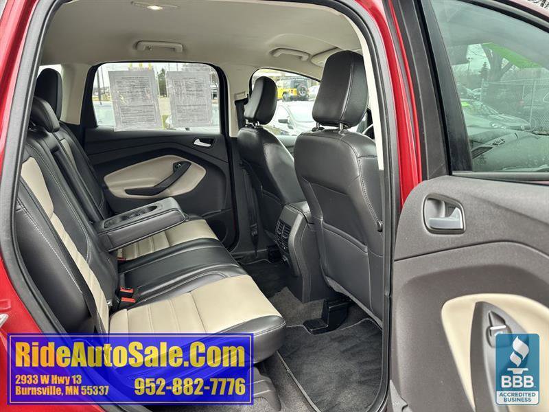 Used 2019 Ford Escape SEL AWD/4WD image 16