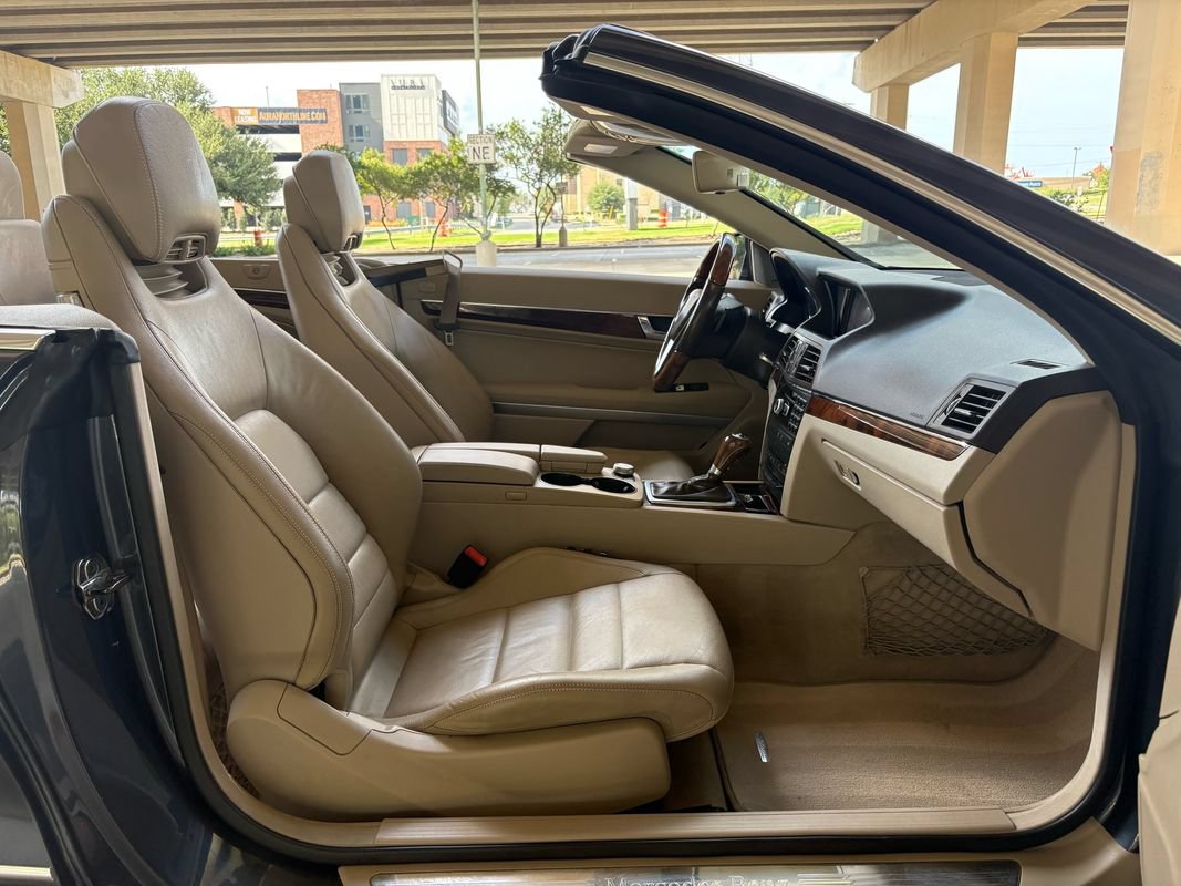 Used 2012 Mercedes-Benz E 350 Cabriolet image 24