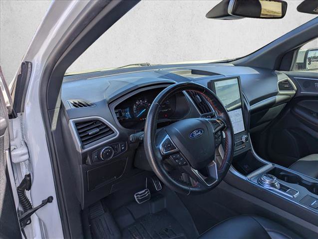 Used 2022 Ford Edge ST-Line image 11