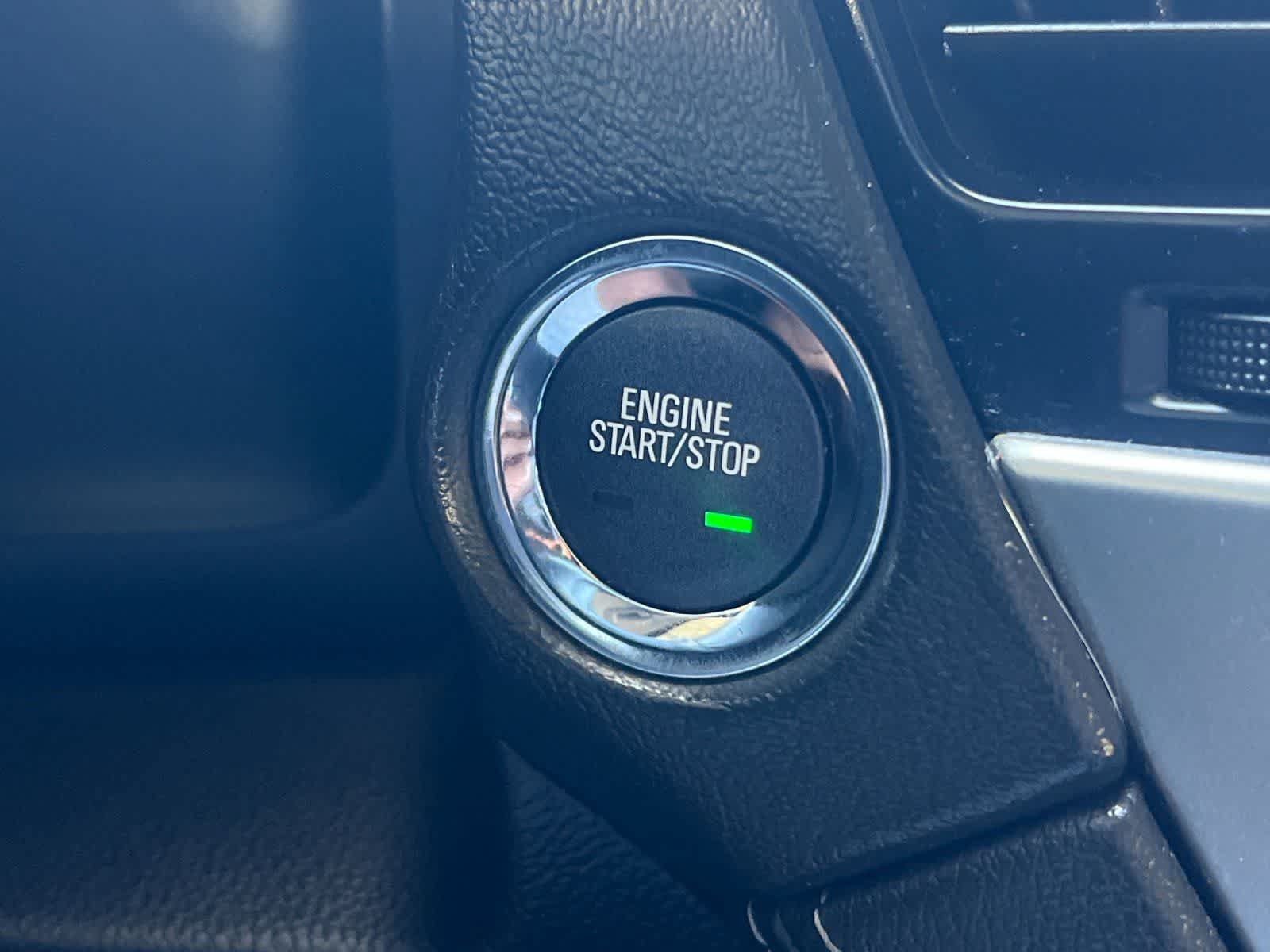 Used 2019 Chevrolet Suburban Premier AWD/4WD image 25